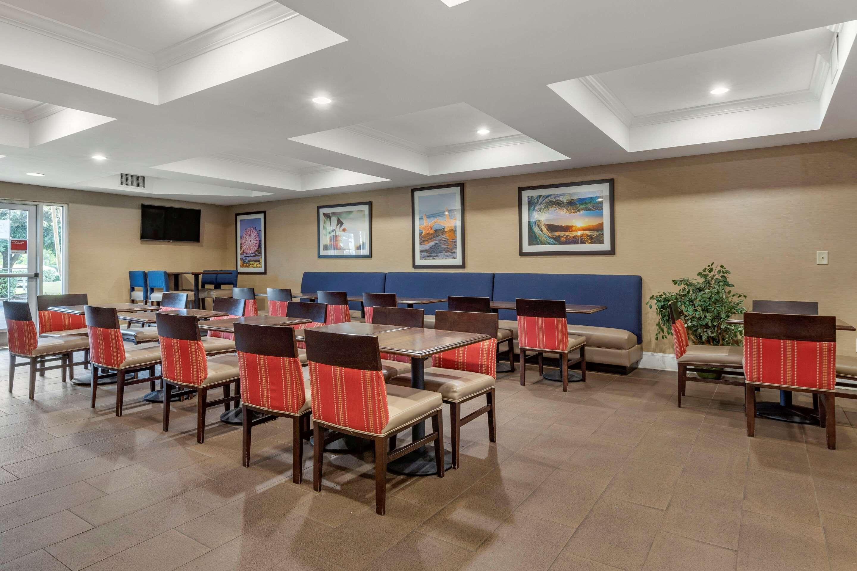Comfort Suites Myrtle Beach Central Eksteriør bilde